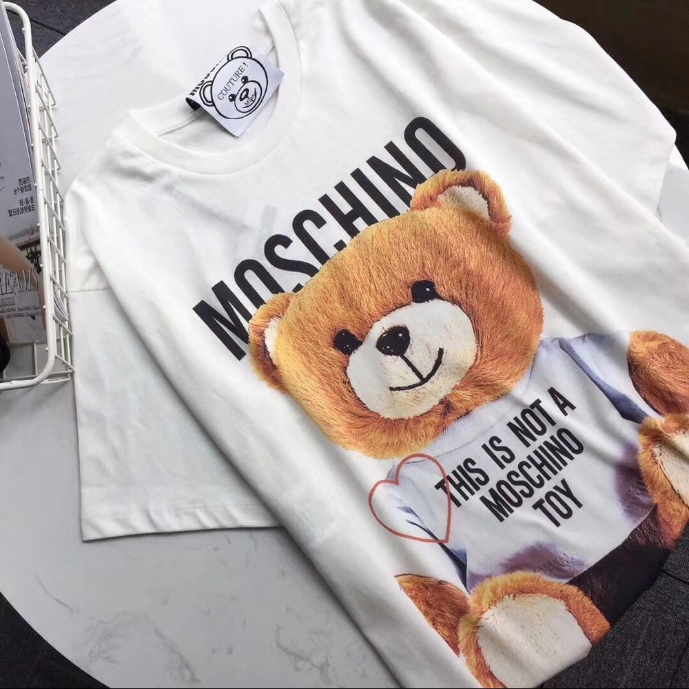 Moschino white bear tee NWT